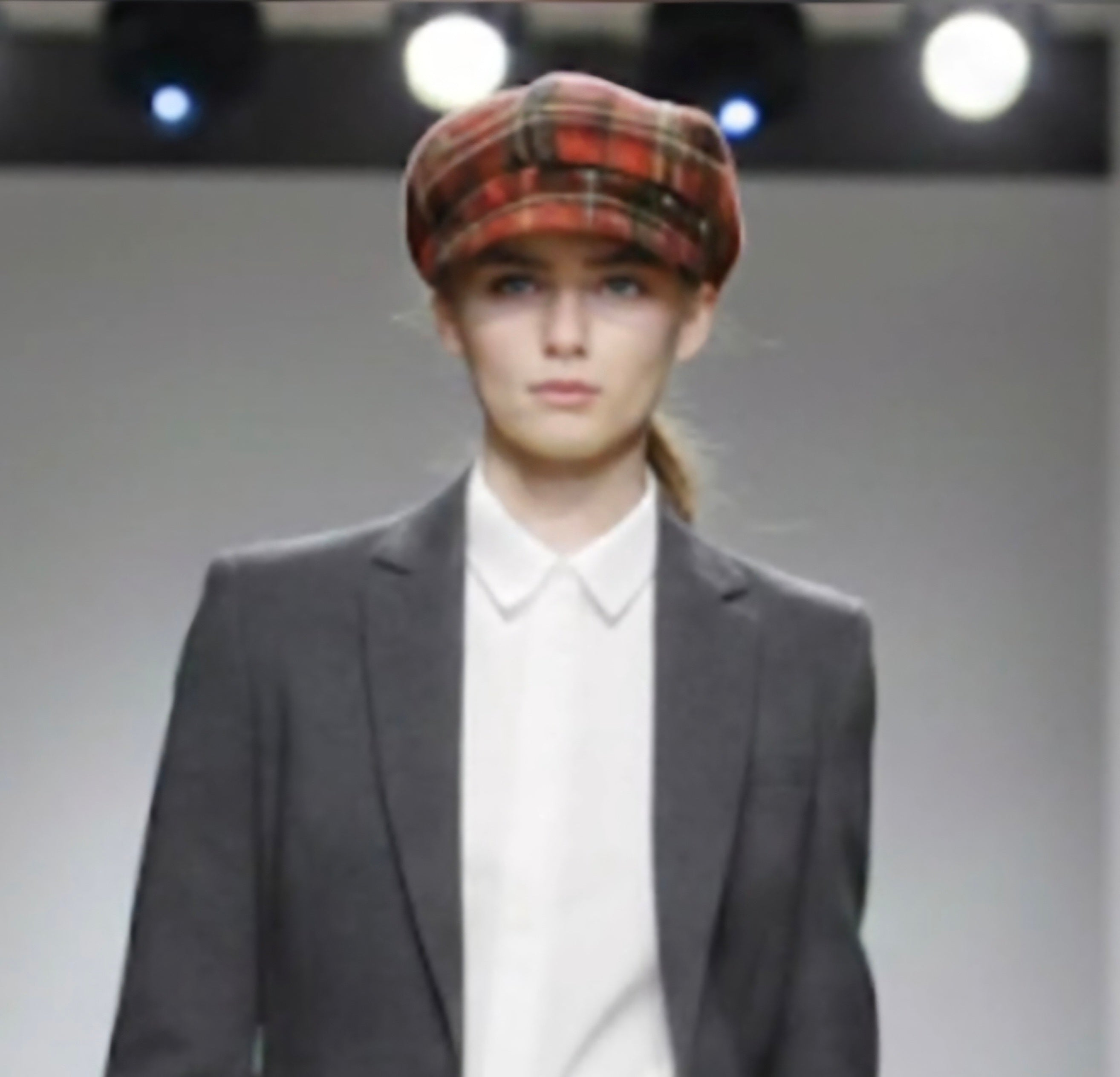 Cappello boho artigianale a tesa larga fatto a mano | vaqueraspain