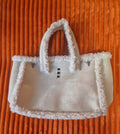 Bolso tote boho chic color beige crema estilo après-ski vintage artesanal | vaqueraspain
