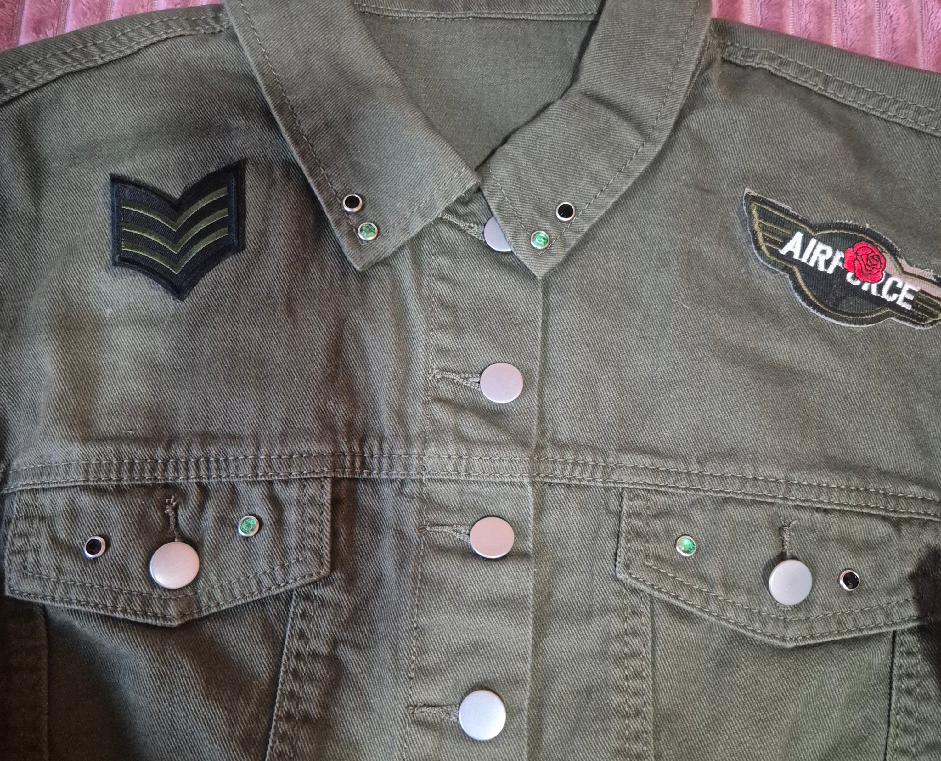 Detalle trasero bordado Águila Imperial chaqueta vaquera boho chic | vaqueraspain