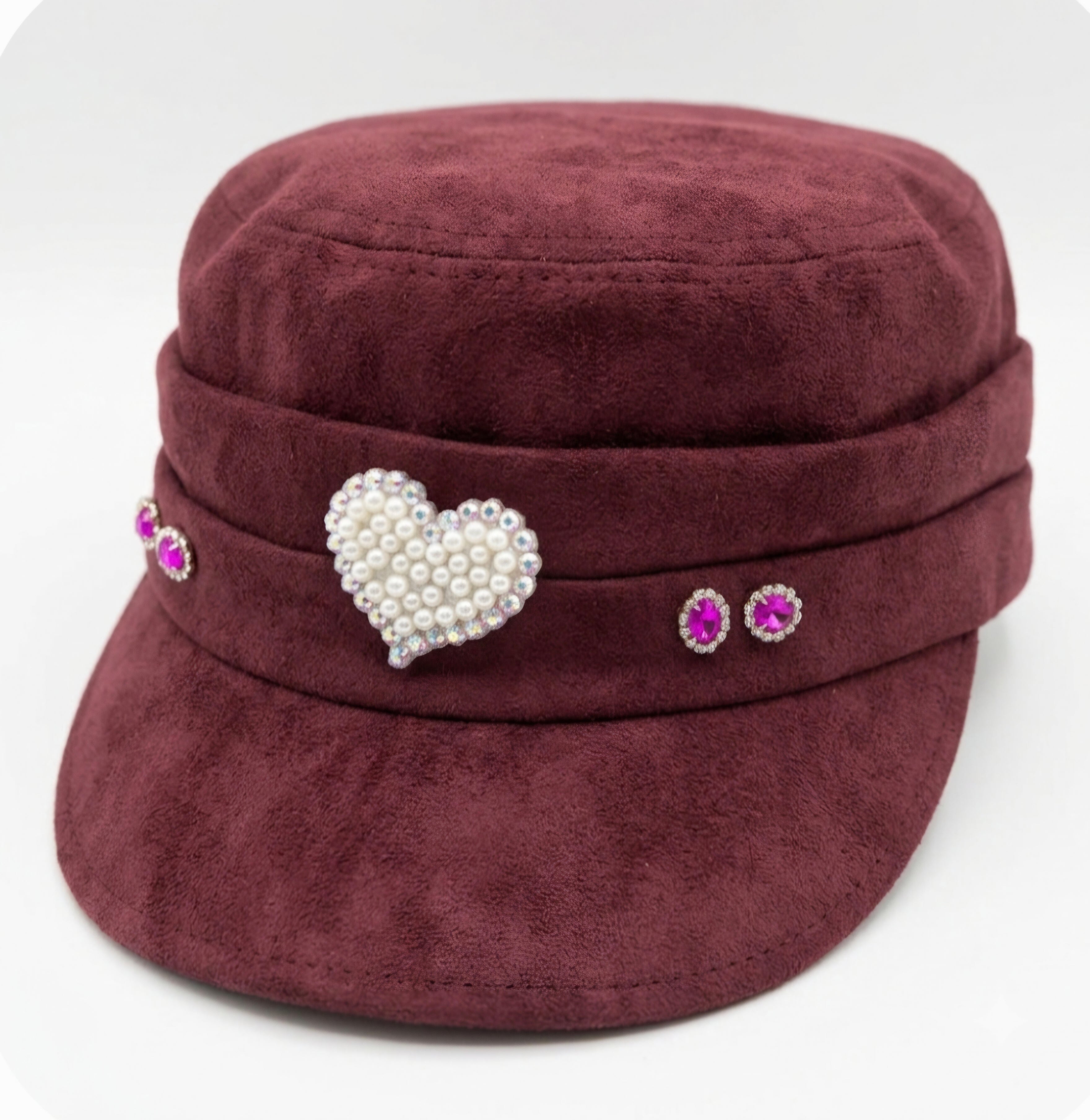 Gorra burdeos corazón
