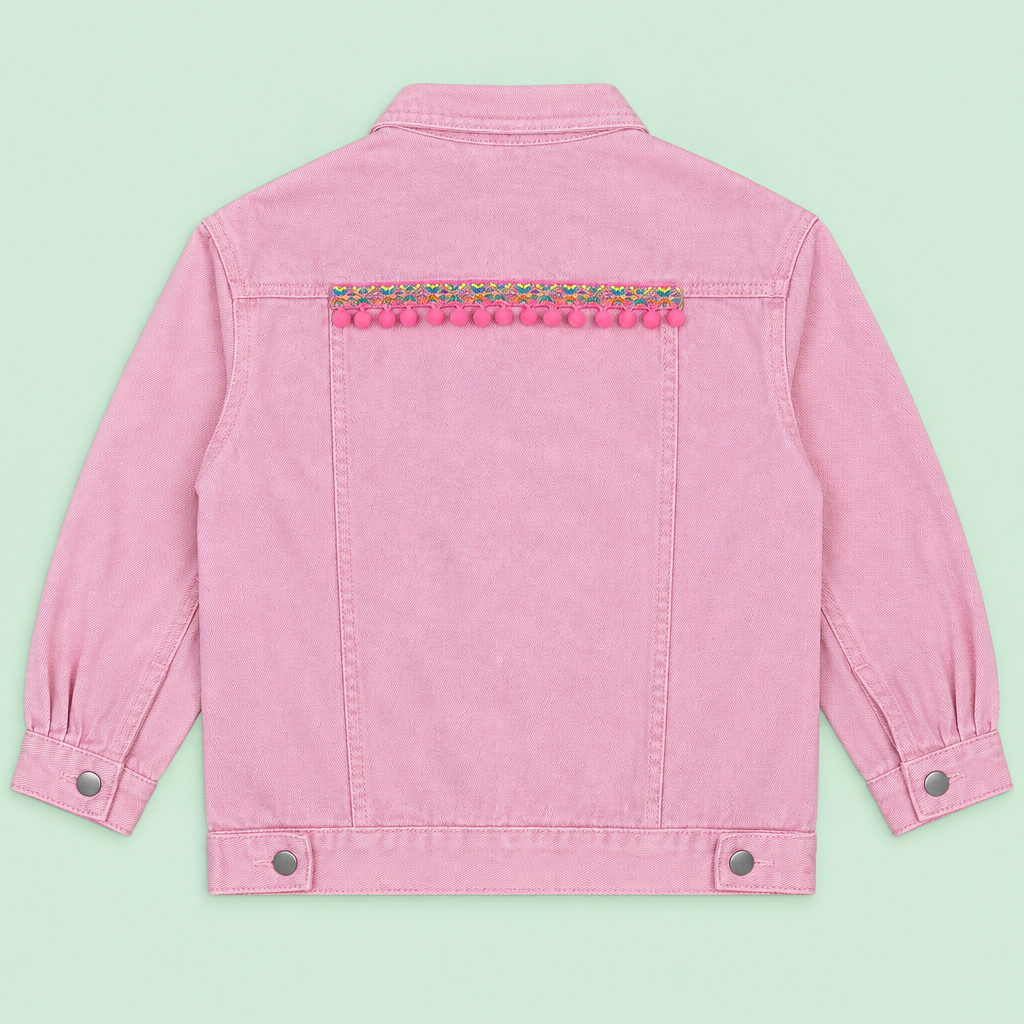Chaqueta rosa Alma Boho vista trasera con cinta multicolor y pompones