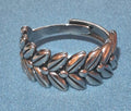 Anillo de acero ajustable bohemio corona de laureles o espigas boho chic | vaqueraspain