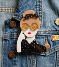 Broche vintage mujer con diadema negra y lunares blancos