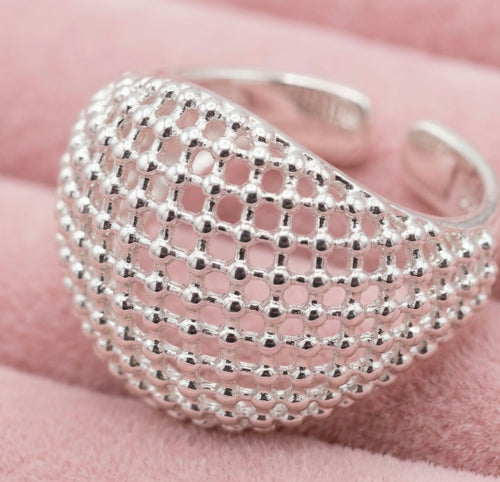 Anillo ajustable cúpula calada estilo bombé plata 925 boho chic | vaqueraspain