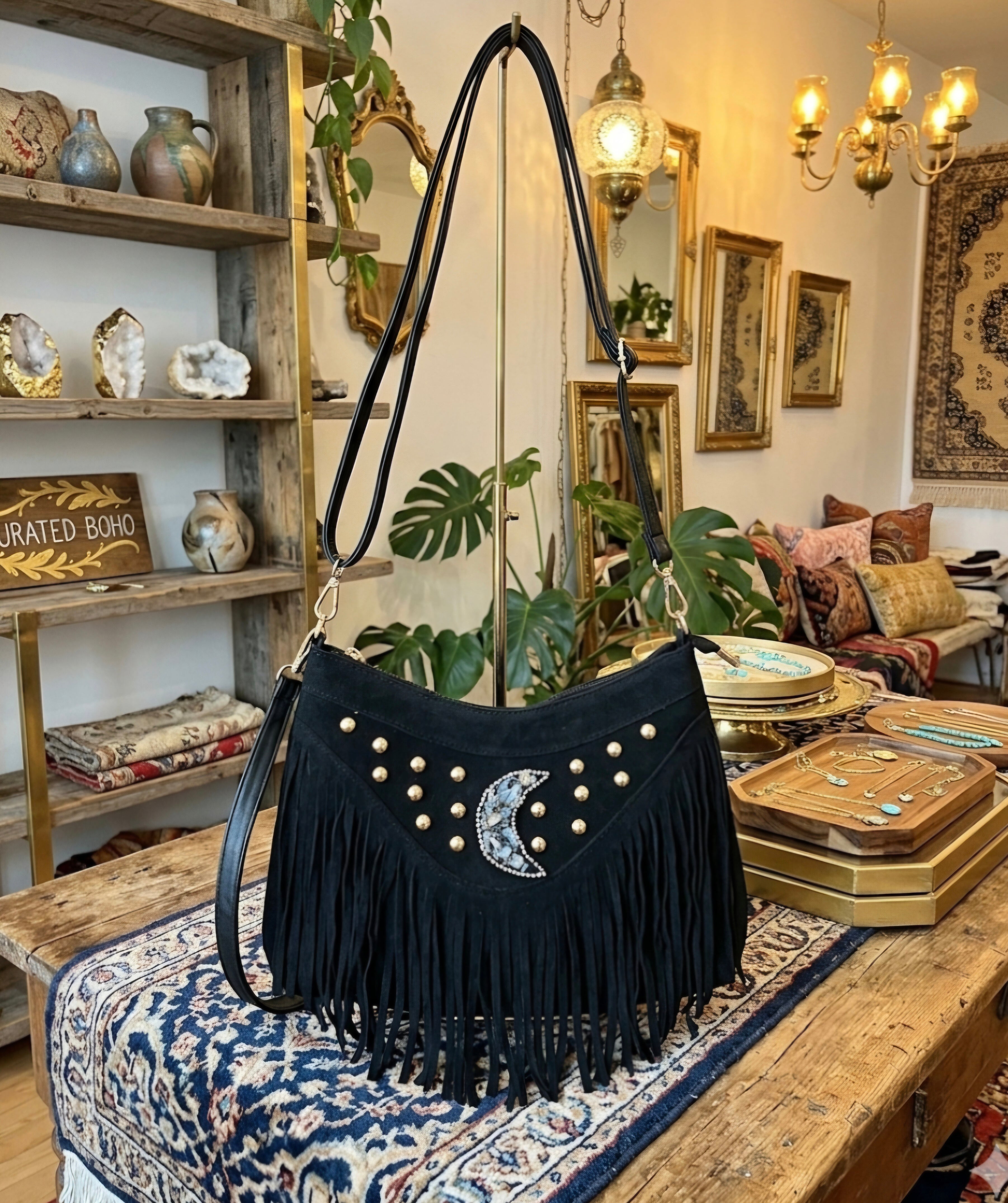Bolso boho chic antelina negro" luna creciente"