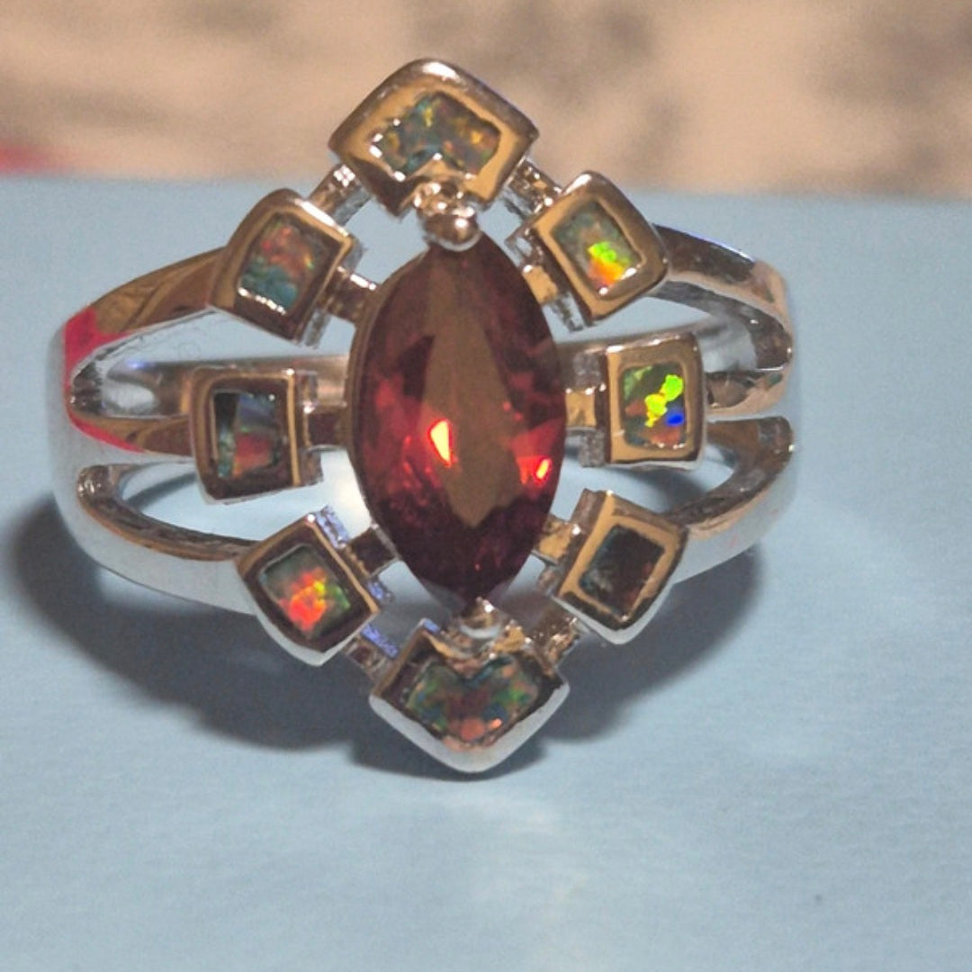 Anillo de cóctel piedra roja marquesa plata 925 boho chic | vaqueraspain