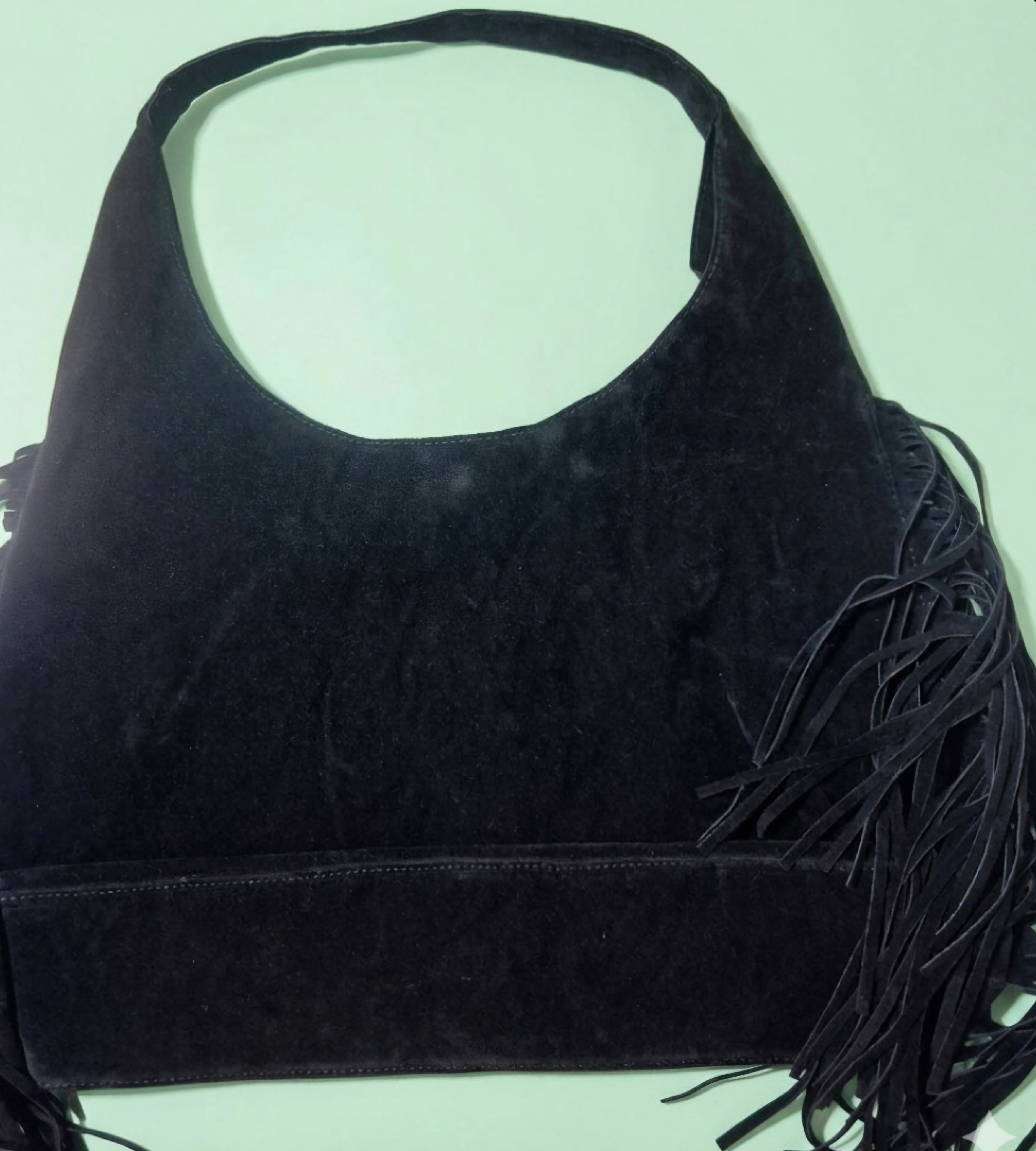 Vista lateral bolso tote bohemio conejito con lazo antelina negro | vaqueraspain