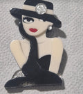Broche retro boho chic sombrero negro con broche circular | vaqueraspain