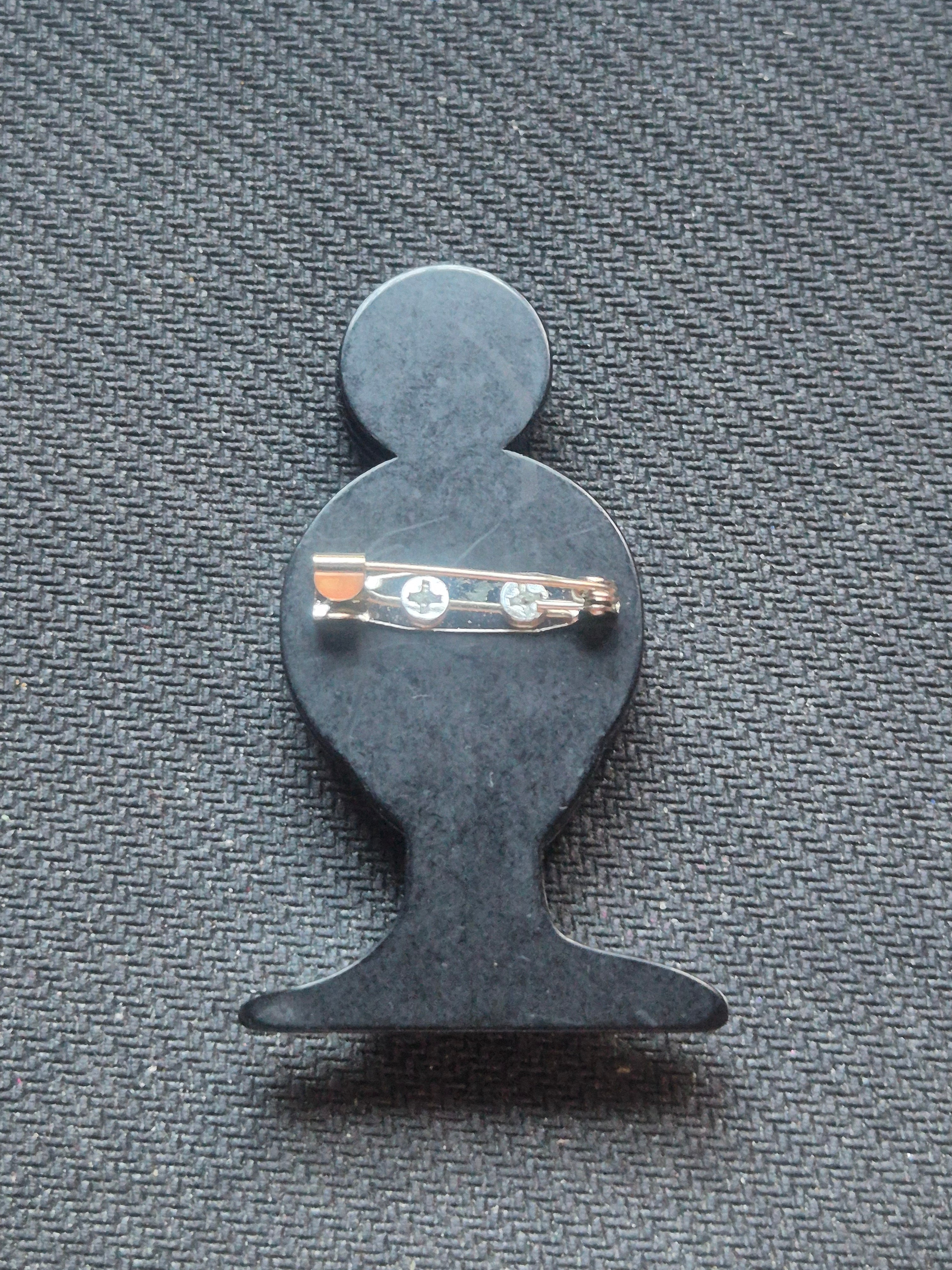 Broche boho chic mujer con moño