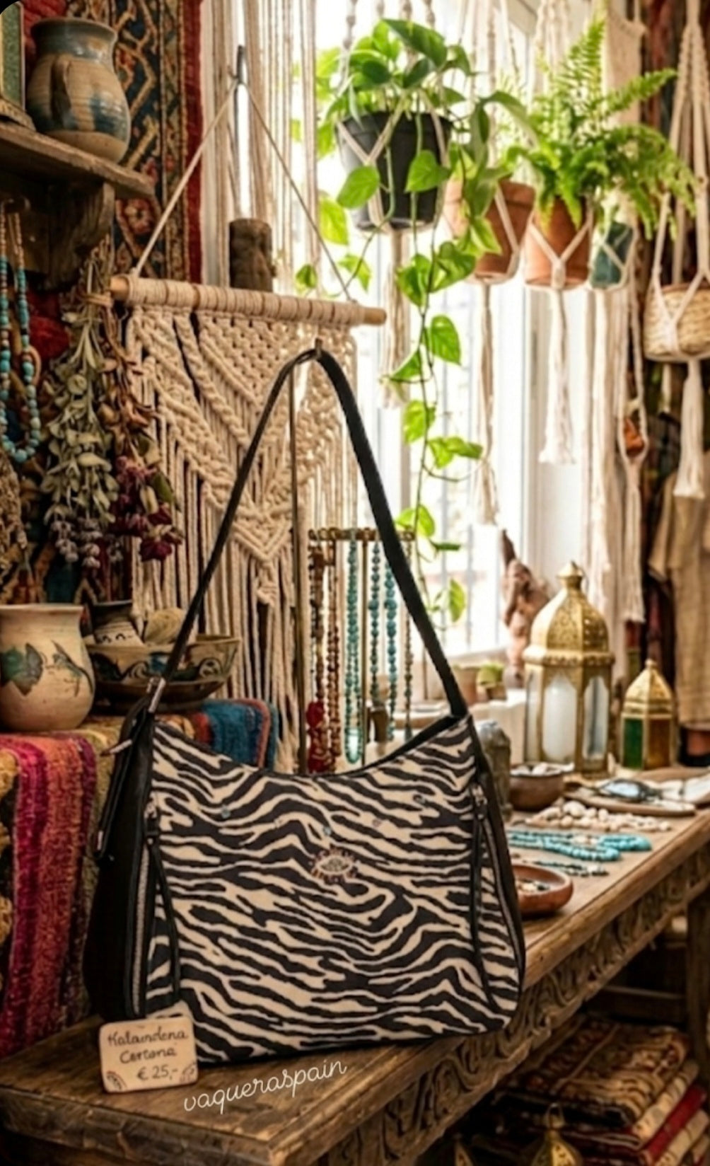 Bolso hobo zebra y mystic eye boho chic vintage artesanal | vaqueraspain