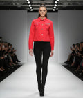 Chaqueta vaquera rojo coral talla M customizada con parche y strass boho chic | vaqueraspain