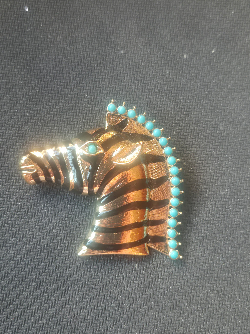 Broche vintage cabeza de cebra con ojo turquesa