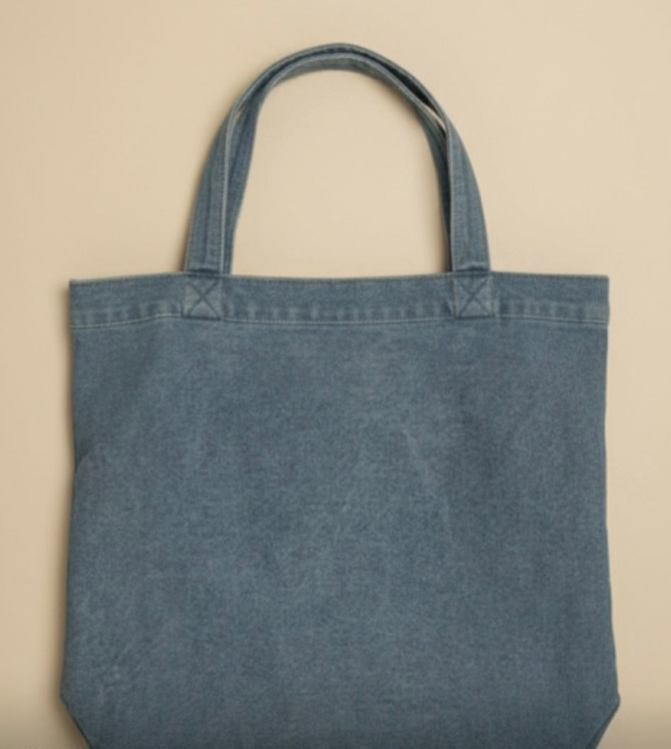 Bolso tote bohemio encajes blancos detalle hojas vista frontal - vaqueraspain