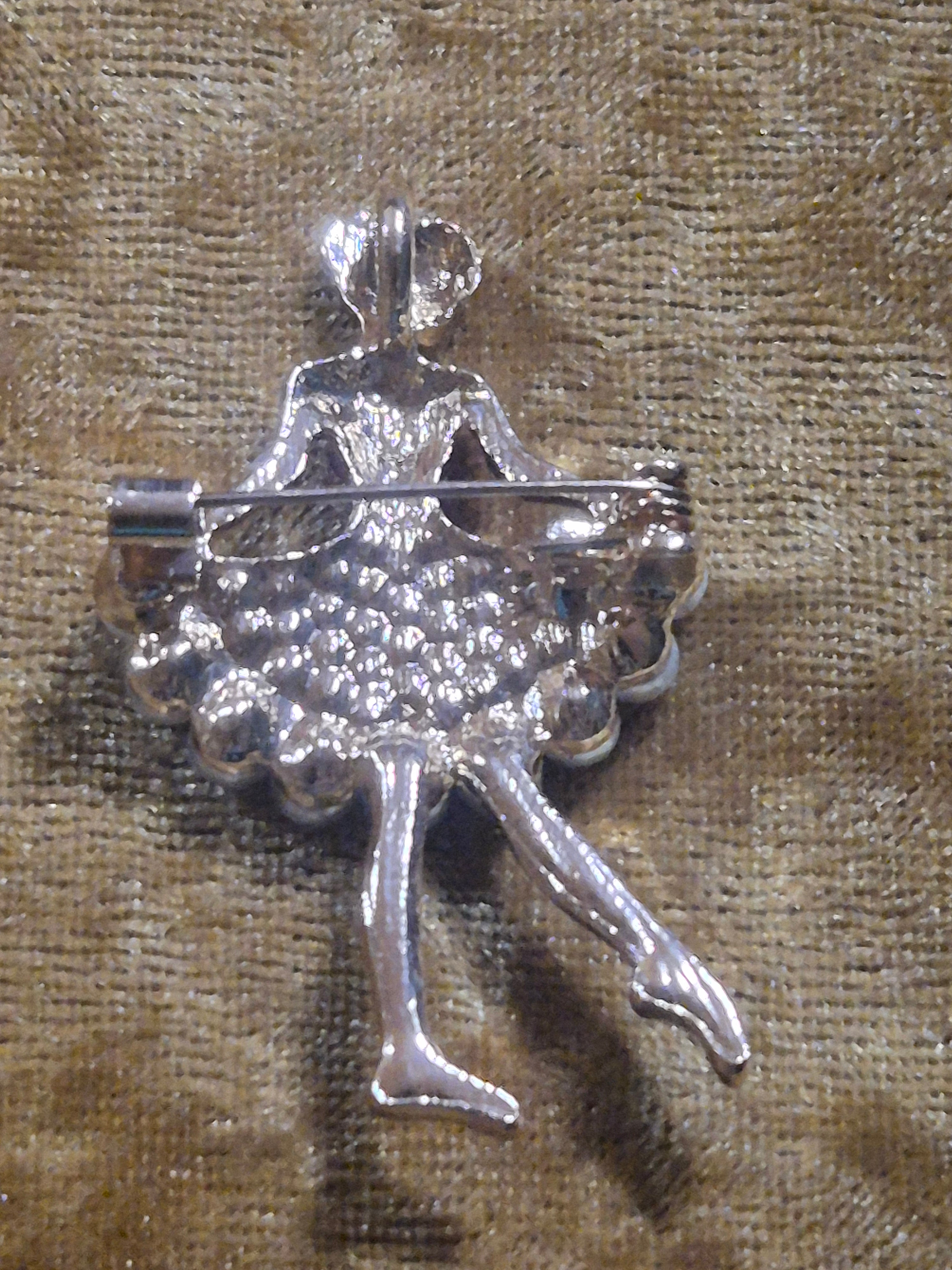 Broche bailarina de ballet con vestido azul