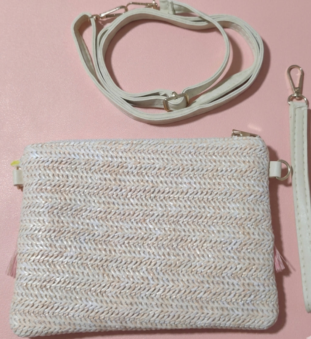 Vista frontal bolso boho chic pompones franja étnica con flecos rosas | vaqueraspain