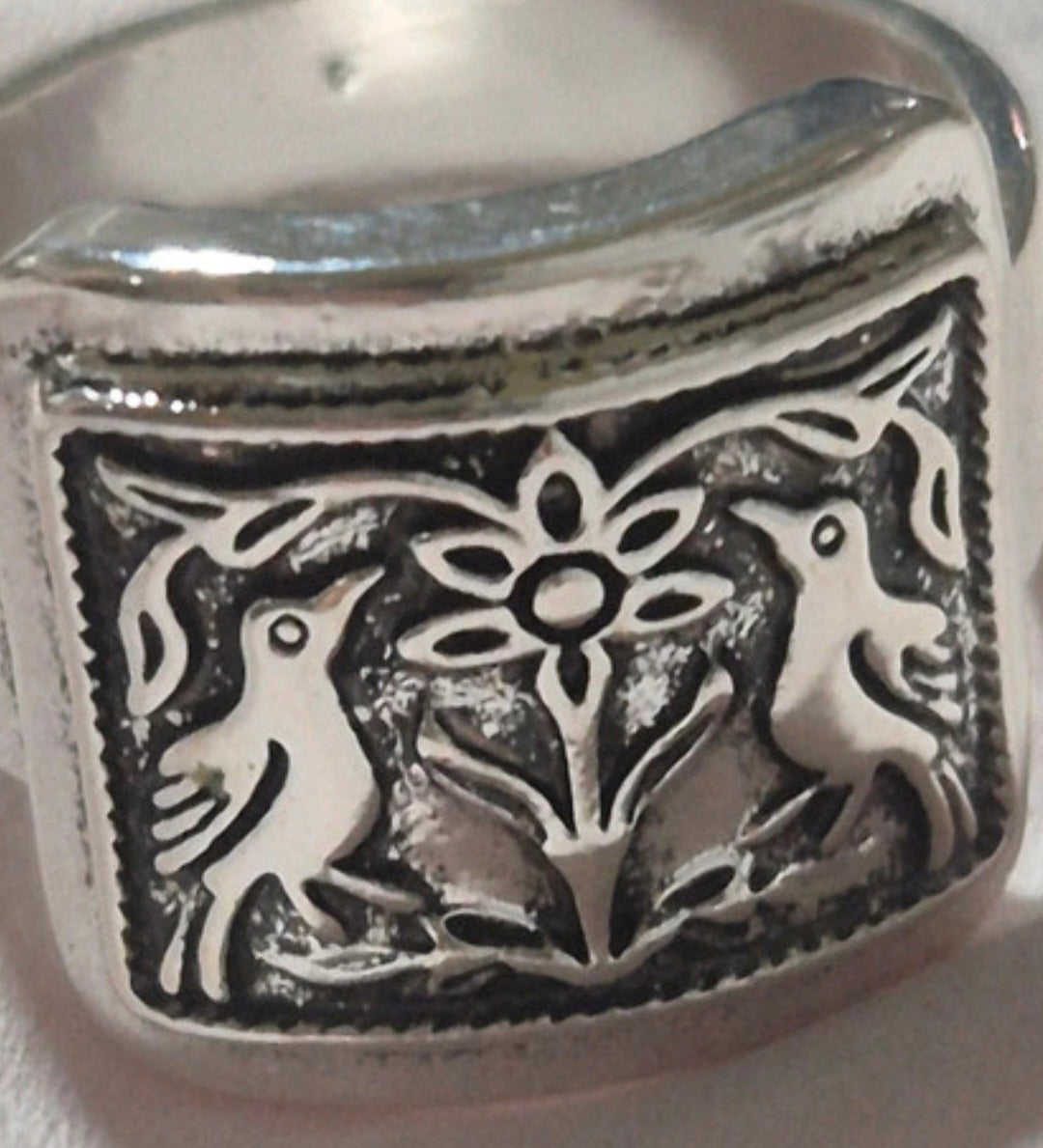 Anillo vintage bohemio étnico pájaros con flor de acero con baño de rodio | vaqueraspain