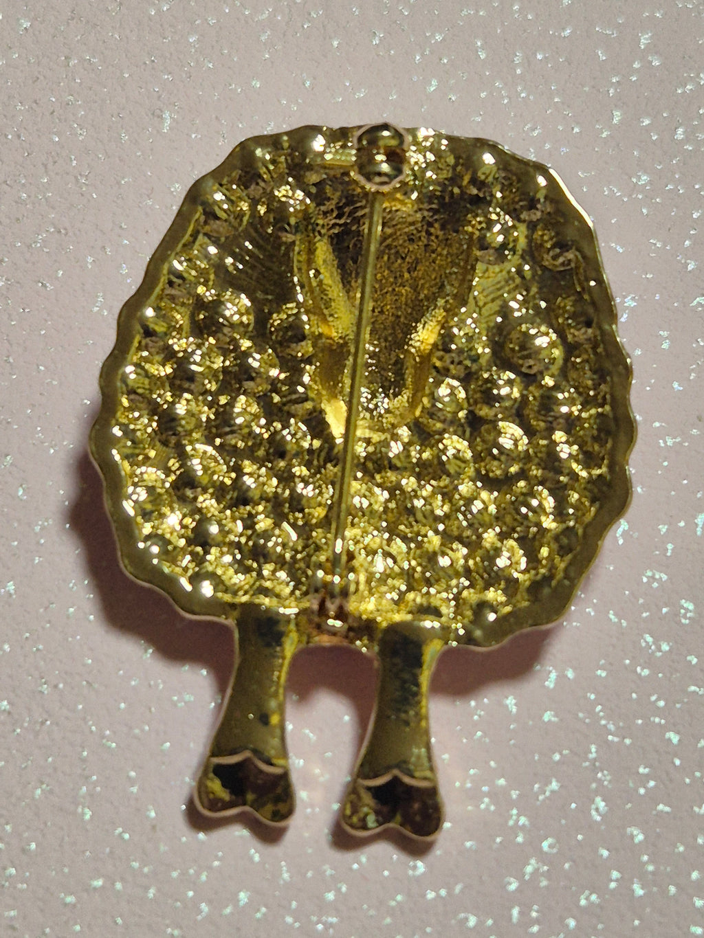 Broche vintage simpática oveja estilizada