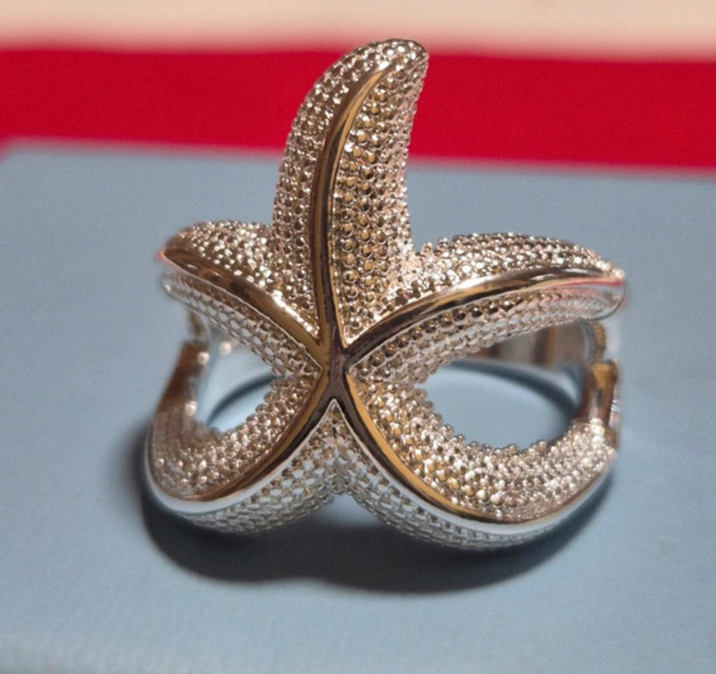 Vista lateral anillo náutico estrella de mar plata 925 talla 19,5 | vaqueraspain