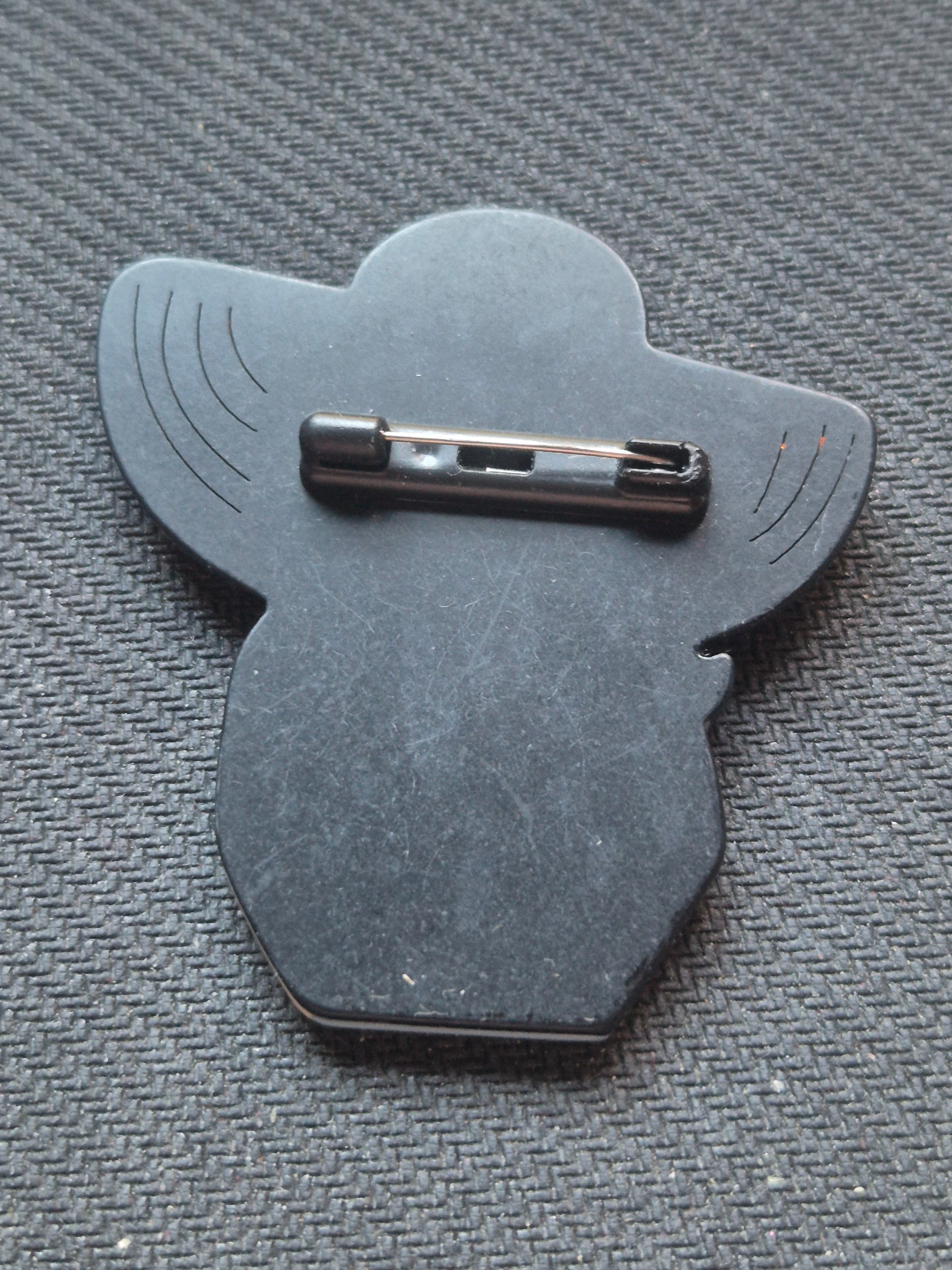 Broche boho chic mujer pelirroja