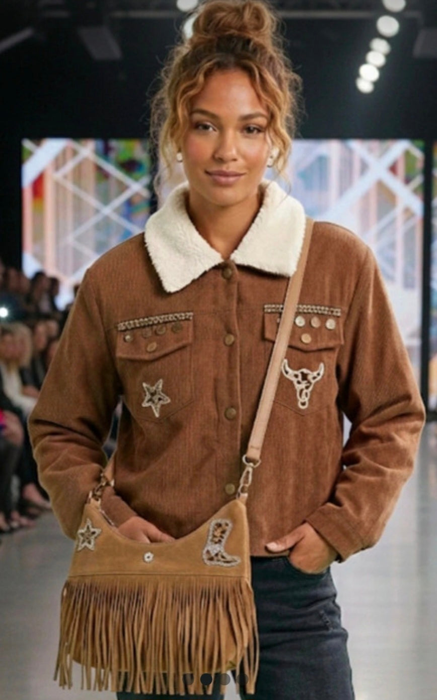 Vista lateral cazadora western talla L con cabeza de toro boho chic | vaqueraspain