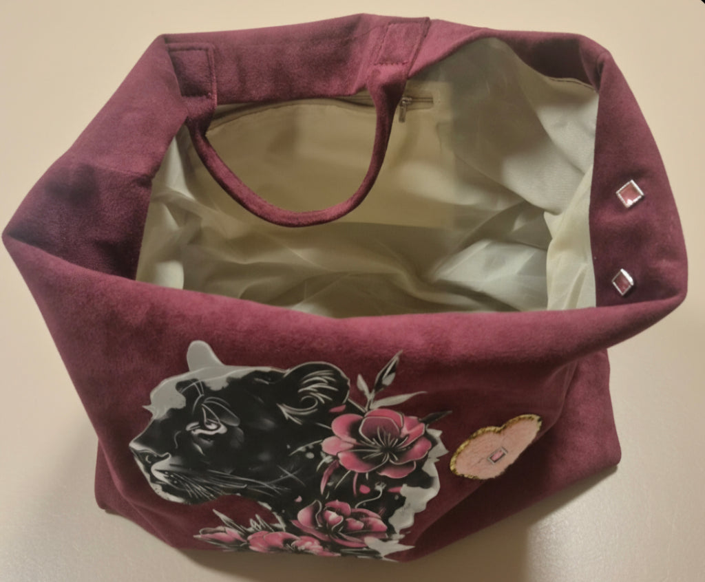 Bolso boho chic antelina burdeos pantera negra vista lateral - vaqueraspain