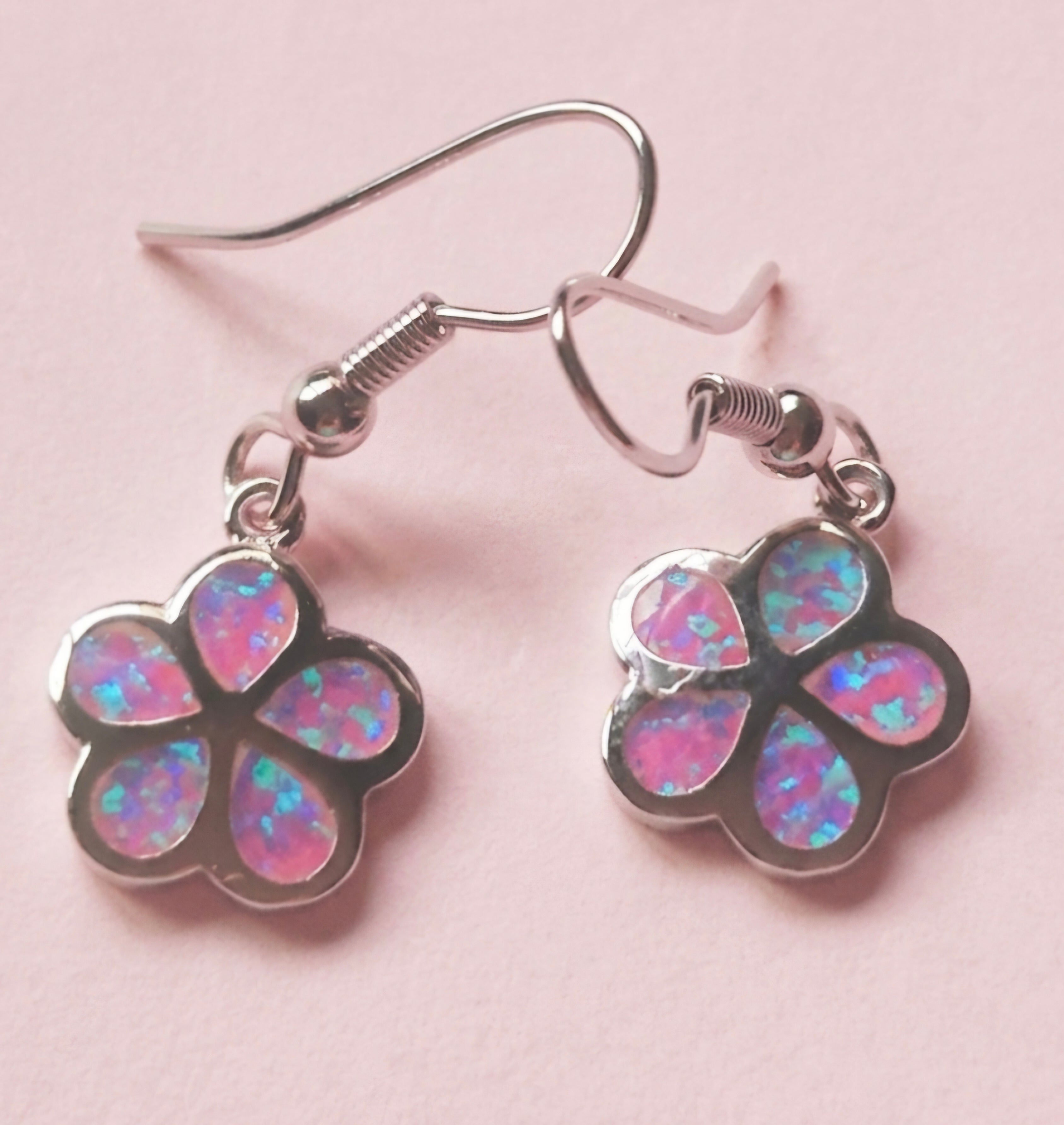 Pendientes flor de ópalo sintético y plata 925