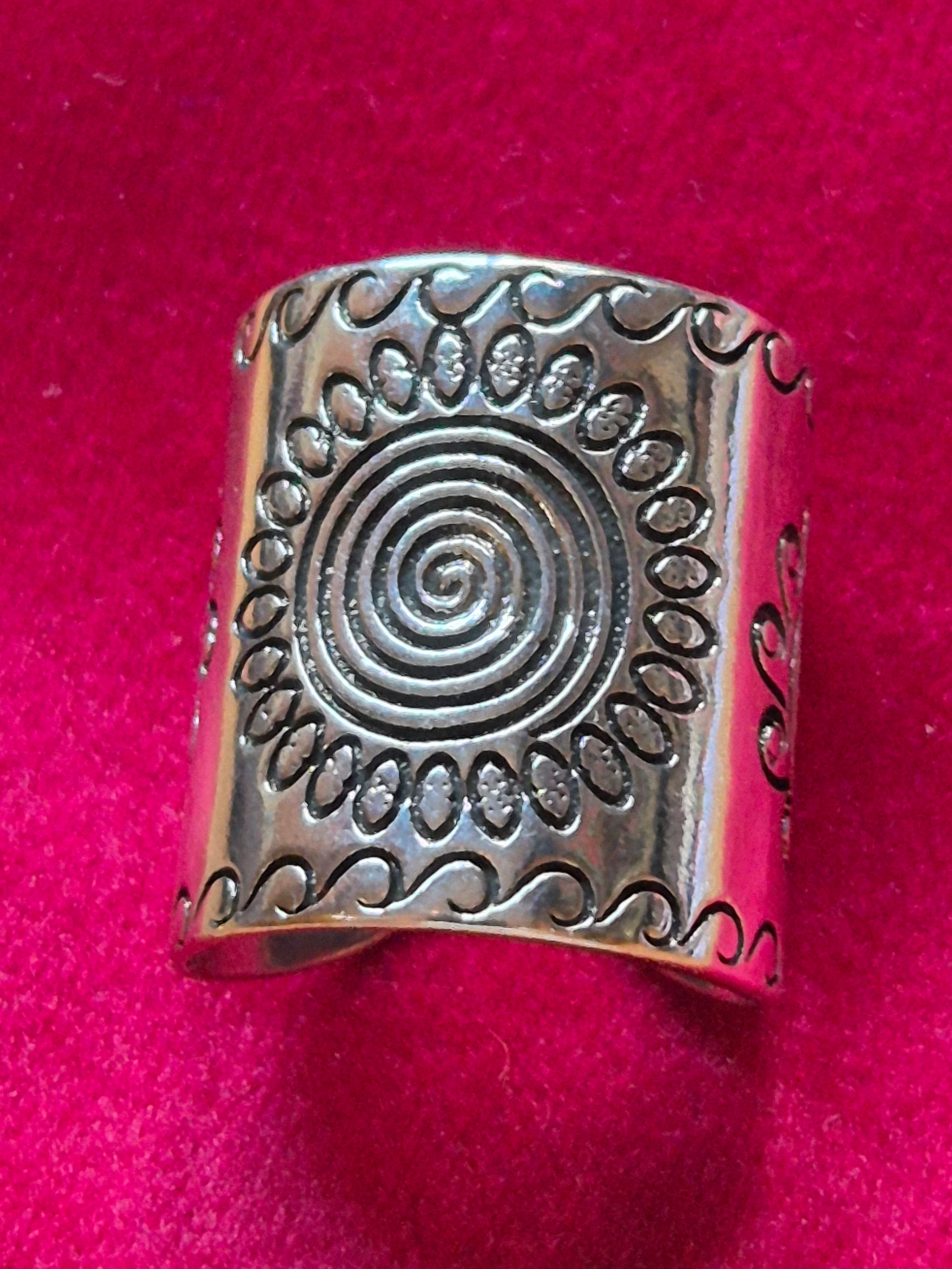 Anillo bohemio " Espiral" de plata 925.