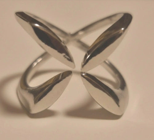 Anillo de diseño vanguardista estrella de 4 puntas de plata 925 boho chic | vaqueraspain
