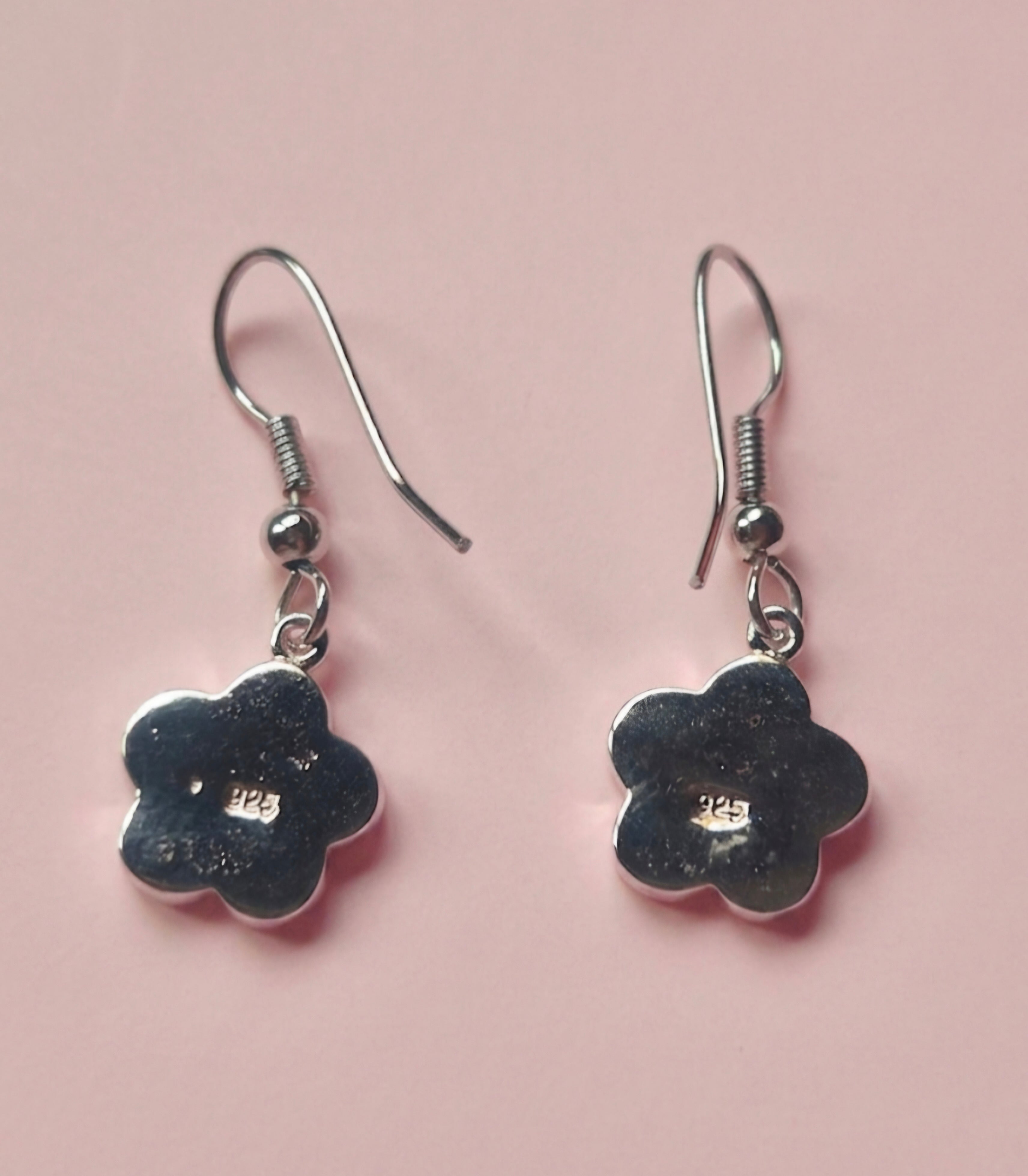Pendientes flor de ópalo sintético y plata 925